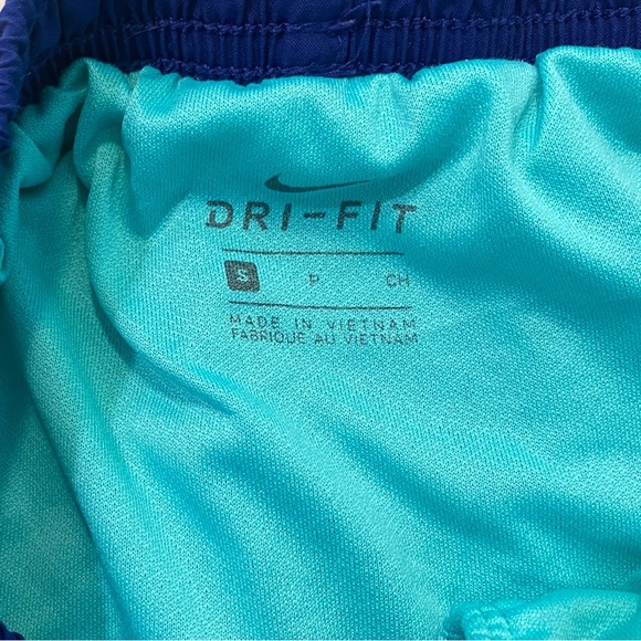 Bundle of 3 Nike Shorts — Size Small - Picture 7 of 13